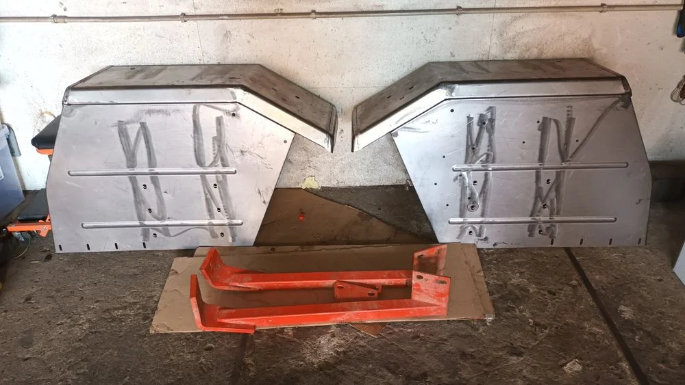 Massey ferguson błotniki 235 255 155 158 mf wzmocnienia