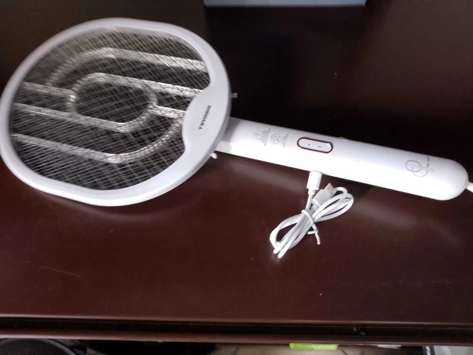 ŁAPKA OWADOBÓJCZA elektryczna packa składana tiross na muchy komary ta – zdjęcie 6