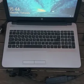 Laptop HP 250 g5 a8-7410 4x 2,2 GHz 6gb DDR3 ssd 256gb win 10 Dvd