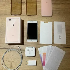 iPhone 8 Plus 64 GB złoty gold komplet stan bardzo dobry obudowy grati
