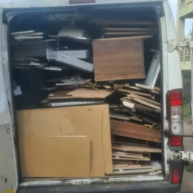 Odbiór,wywóz,utylizacja starych mebli Wrocław.Opróżnianie miieszkań.