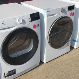 JANKI, ul. WSPÓLNA 6 Suszarka Electrolux EW9HEU478R