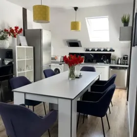 Pokoje z łazienkami, tv, internet, blisko strefy ekonomicznej, umicore