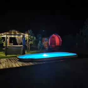 Gorące kąpiele w jacuzzi - romantyczny pobyt we dwoje- 1 doba GRATIS