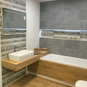 wykańczanie wnętrz , remonty