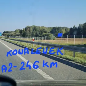 Tablica reklamowa przy A2