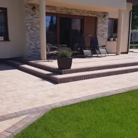 Kompleksowe usługi brukarskie układanie kostki brukowej ażury bruk