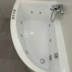 Nowy Apartament z Jacuzzi , relaks dla dwojga.