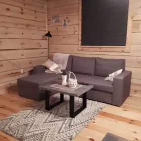 Domek letniskowy do wynajęcia z bali drewnianych na Roztoczu