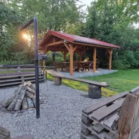 Dom nad jeziorem Leśniczówka Spore