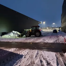 Odśnieżanie i wywóz masy śniegowej