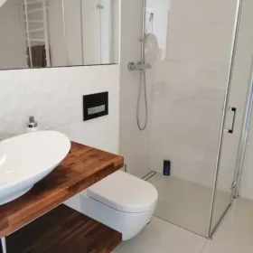 Sprzatanie, mycie okien