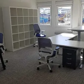 Sprzątanie Dzierżoniów, utrzymanie czystości - b2b firmy, budowy,hale